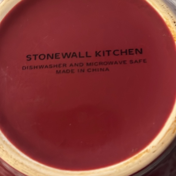 Stonewall Kitchen maroon bowl pitcher - Picture 3 of 9